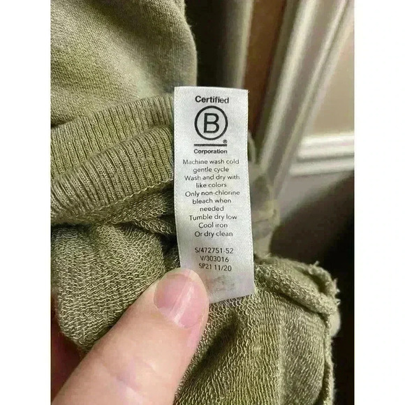 Athleta Mindset Relaxed Fit Sweatshirt Women's Light Olive Green Size 1X Comfy - Picture 8 of 11
